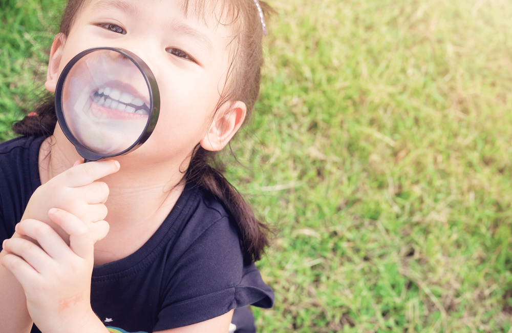 kid looking glass