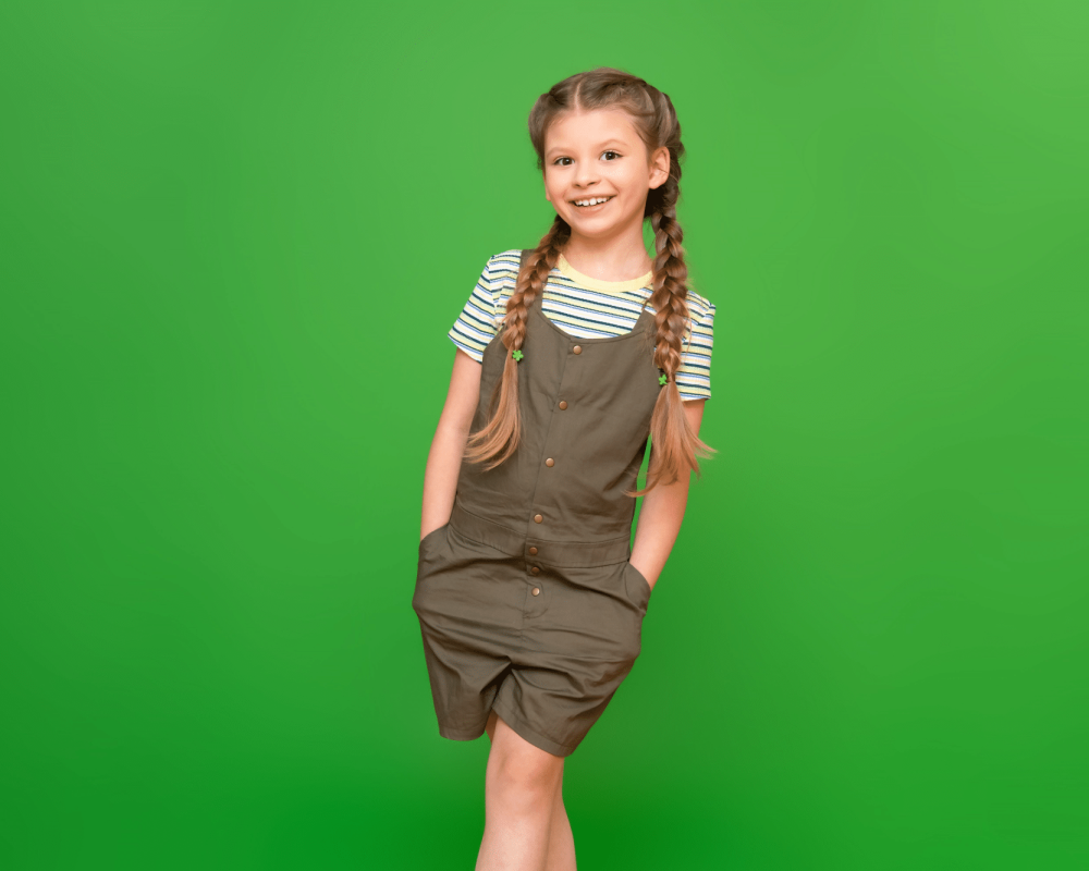 little girl green bkg little girl green bkg