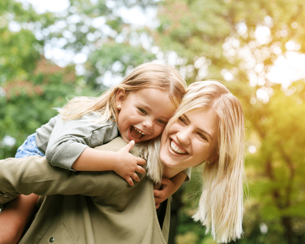 mom and daughter